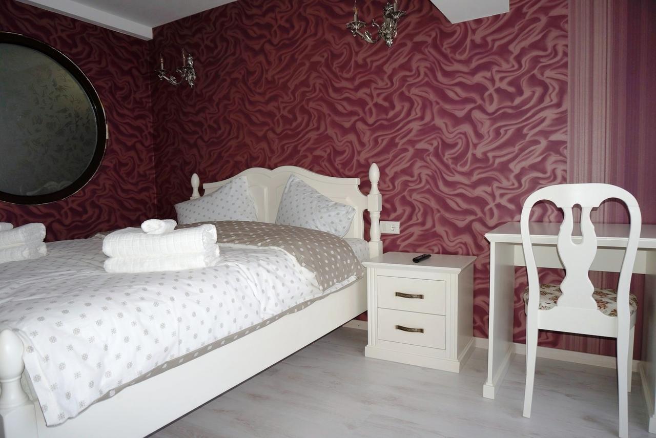 Romantic Boutique Focşani Eksteriør bilde