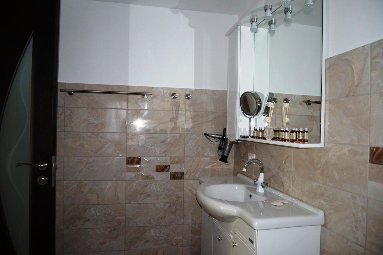 Romantic Boutique Focşani Eksteriør bilde