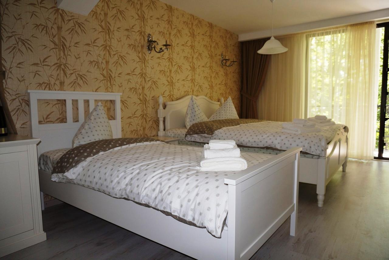 Romantic Boutique Focşani Eksteriør bilde